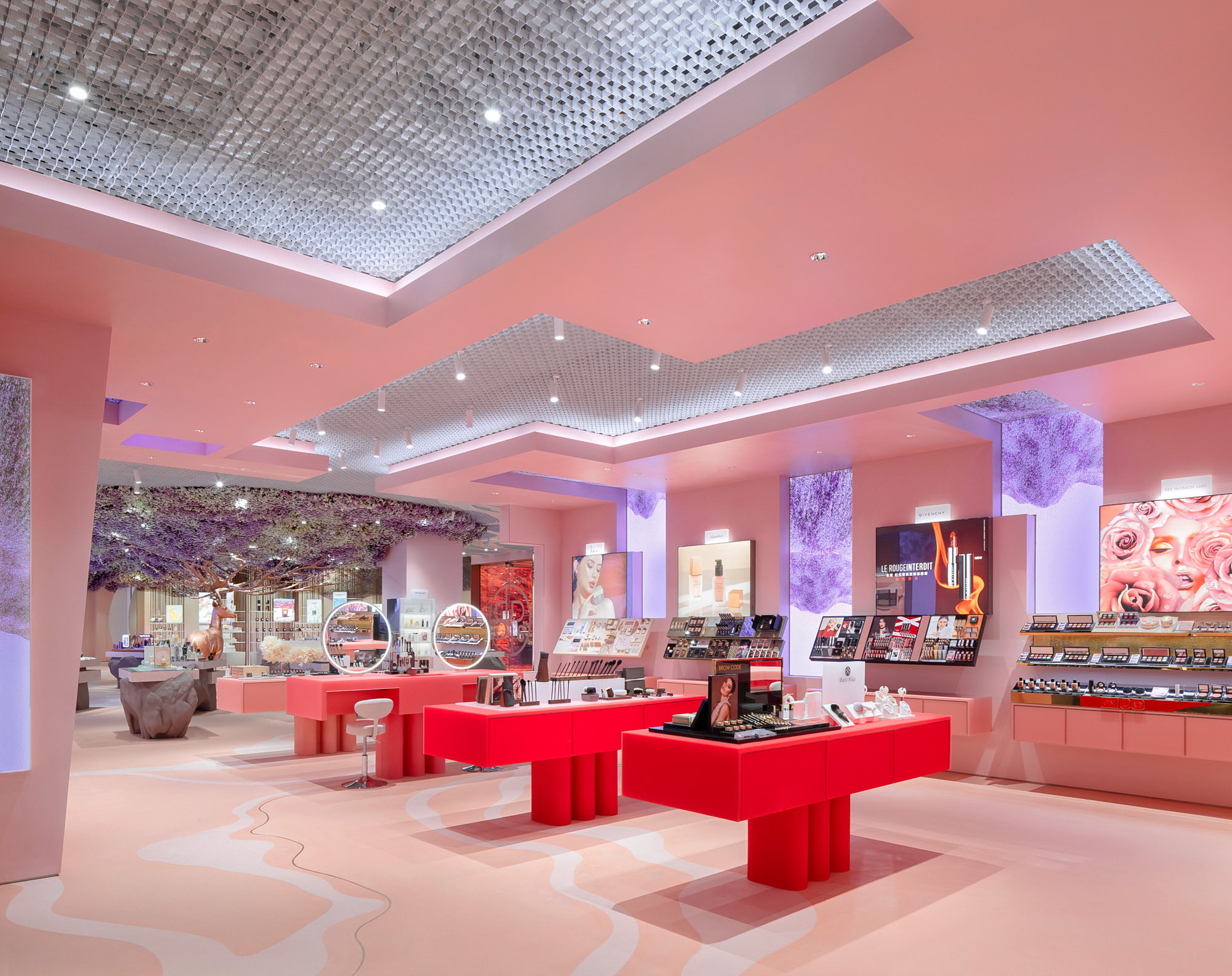 SKP Chengdu Reversed Universe immersive film frame